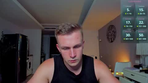 Snapshot of samuel_andrew chatting on April 4, 2026, 4:44 am Samuel online show from April 4, 2026, 4:44 am