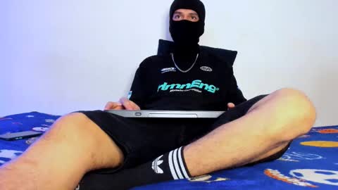 Snapshot of samuel_suarez chatting on January 8, 2026, 10:56 pm online show from January 8, 2026, 10:56 pm