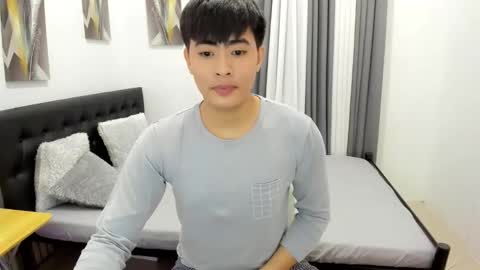 Sam online show from November 19, 2025, 3:56 pm