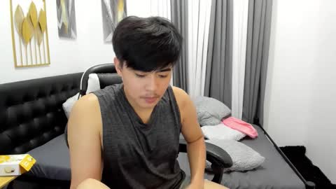 Snapshot of samuelangelo chatting on March 11, 2026, 6:25 pm Sam online show from March 11, 2026, 6:25 pm