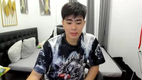 Snapshot of samuelangelo chatting on March 30, 2026, 6:47 am Sam online show from March 30, 2026, 6:47 am