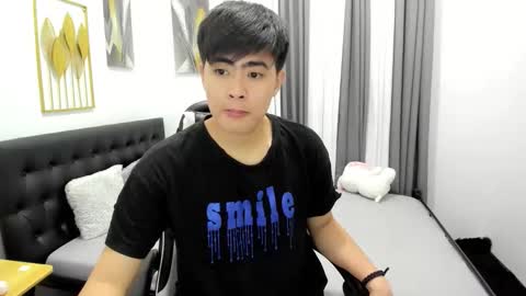 Snapshot of samuelangelo chatting on April 6, 2026, 4:52 pm Sam online show from April 6, 2026, 4:52 pm