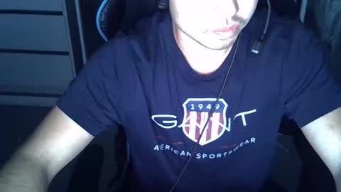 Snapshot of samuelle999 chatting on June 1, 2026, 9:11 am samuelle999 online show from June 1, 2026, 9:11 am