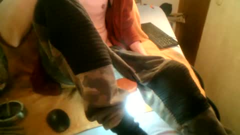 Snapshot of samueltal chatting on January 15, 2026, 8:30 am samueltal online show from January 15, 2026, 8:30 am