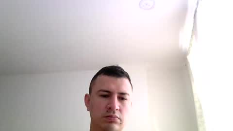 samuelzapata1 online show from July 31, 2026, 7:13 pm