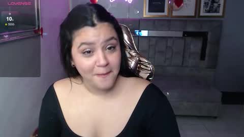 Snapshot of samy_collen_v chatting on March 14, 2026, 1:23 am Samy online show from March 14, 2026, 1:23 am