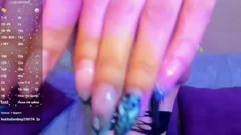 Snapshot of samy_gp chatting on July 10, 2026, 1:25 pm Laura mejia online show from July 10, 2026, 1:25 pm