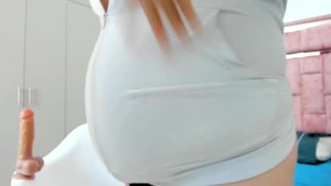 Snapshot of samy_nix chatting on February 13, 2025, 3:14 pm SAMY online show from February 13, 2025, 3:14 pm
