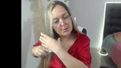 samy_vsn online show from December 14, 2025, 3:28 pm