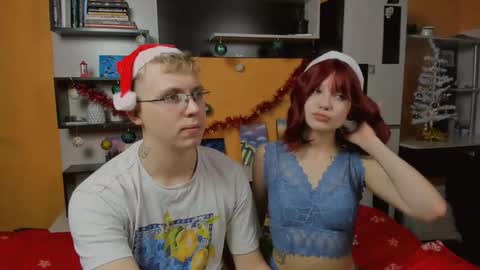 Snapshot of samyscott chatting on December 21, 2025, 8:21 am SamyScott online show from December 21, 2025, 8:21 am