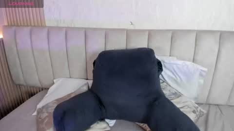 Samy S online show from July 18, 2026, 4:49 am