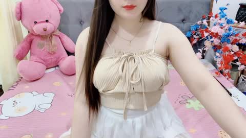sanami_sian_ online show from April 6, 2026, 1:58 am