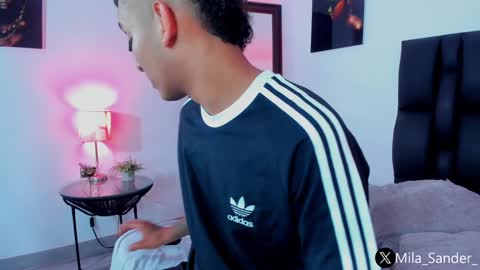 MilaSander online show from December 10, 2024, 1:43 am