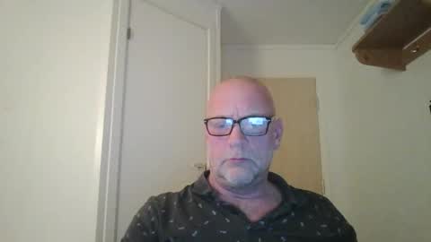 Snapshot of sandnesrune523 chatting on January 18, 2026, 3:38 pm sandnesrune523 online show from January 18, 2026, 3:38 pm