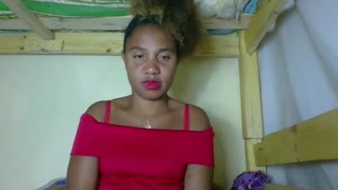 Snapshot of sandolahh chatting on October 8, 2025, 7:00 pm SANDO online show from October 8, 2025, 7:00 pm