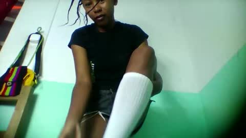 sandra1253099 online show from February 27, 2026, 6:02 am