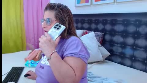 Snapshot of sandra_20_ chatting on March 21, 2026, 10:42 am SANDRA online show from March 21, 2026, 10:42 am