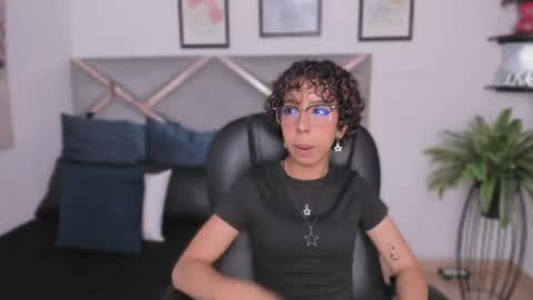 Snapshot of sandra_sp_ chatting on May 19, 2026, 2:40 am SANDRA online show from May 19, 2026, 2:40 am