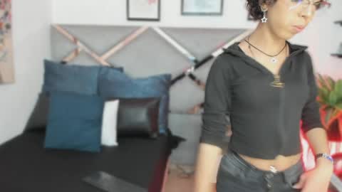 Snapshot of sandra_sp_ chatting on May 22, 2026, 2:40 am SANDRA online show from May 22, 2026, 2:40 am