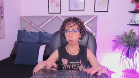 Snapshot of sandra_sp_ chatting on May 23, 2026, 2:39 am SANDRA online show from May 23, 2026, 2:39 am
