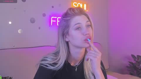 sandraa_anderson online show from July 12, 2026, 11:29 pm