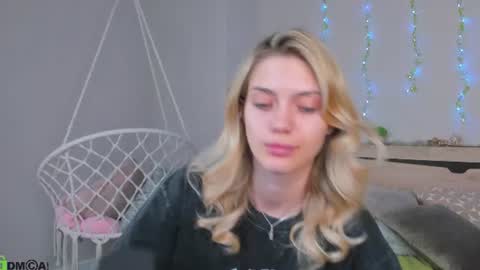 sandraa_anderson online show from July 16, 2026, 12:05 am