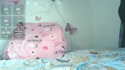 sandy10_vanegas online show from March 5, 2025, 8:10 pm