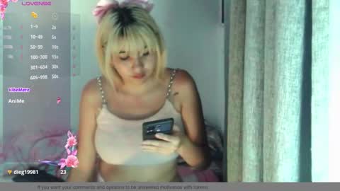 Snapshot of sandy_straw chatting on September 18, 2025, 4:14 am sandy_straw online show from September 18, 2025, 4:14 am