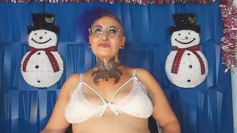 Sandy Rose online show from December 9, 2024, 8:44 pm