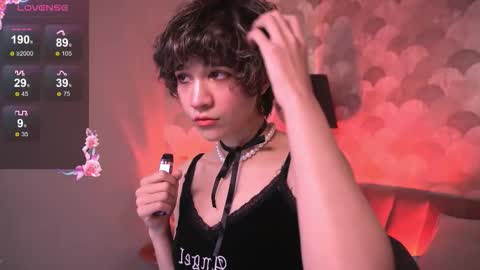 Viola  online show from November 15, 2025, 9:00 pm