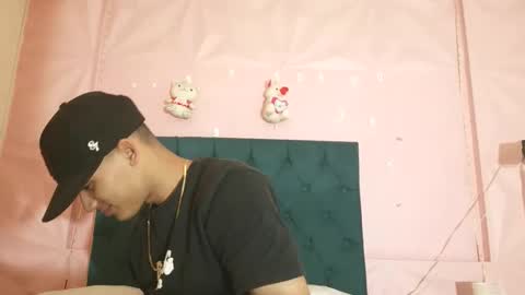 Snapshot of saniasex2025 chatting on December 13, 2025, 11:54 pm saniasex2025 online show from December 13, 2025, 11:54 pm