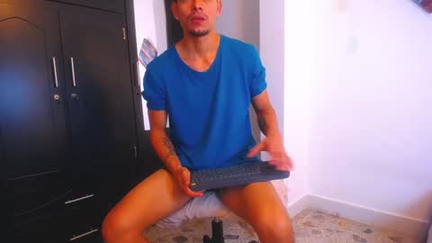 Snapshot of sanji_motion chatting on March 13, 2026, 9:32 pm Santi online show from March 13, 2026, 9:32 pm