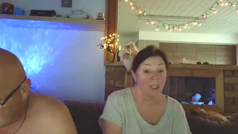 sanroom online show from November 15, 2025, 1:40 pm