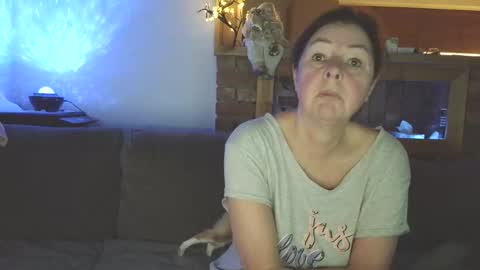 sanroom online show from November 18, 2025, 3:49 pm