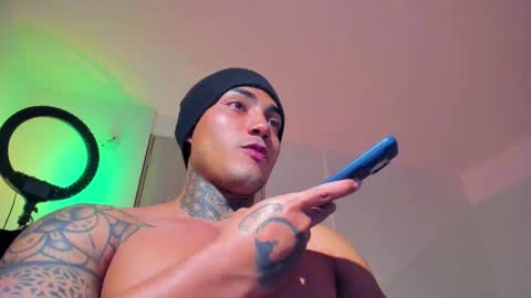 Snapshot of santi__ferrer chatting on February 8, 2026, 1:53 am Santi Ferrer online show from February 8, 2026, 1:53 am