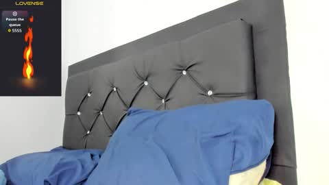 Snapshot of santi_brown1 chatting on November 15, 2025, 6:26 pm Santibrown online show from November 15, 2025, 6:26 pm