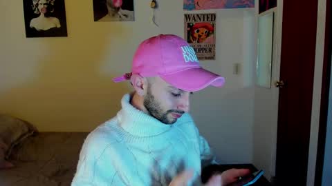 Snapshot of santi_mateo chatting on September 20, 2025, 4:02 am Santi online show from September 20, 2025, 4:02 am