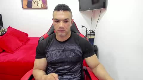 Snapshot of santi_pastori chatting on October 4, 2025, 7:34 pm santi_pastori online show from October 4, 2025, 7:34 pm