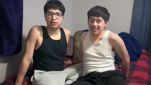 Snapshot of santiagodfreak chatting on March 4, 2026, 6:52 am Santiago18 online show from March 4, 2026, 6:52 am