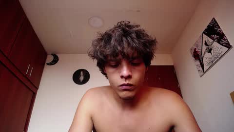 Santii online show from January 13, 2025, 7:53 pm