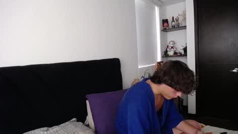 Santii online show from February 11, 2025, 9:14 pm