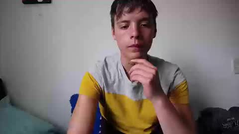 Santii online show from September 15, 2025, 4:40 pm