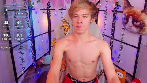 Snapshot of santoire chatting on September 20, 2025, 8:32 pm Santo online show from September 20, 2025, 8:32 pm