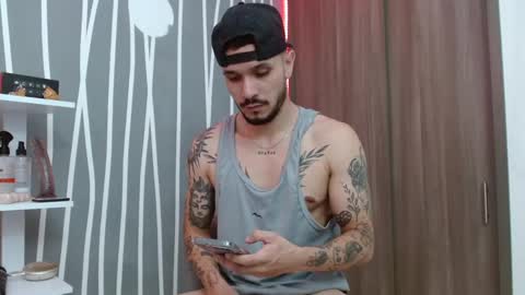 Snapshot of santti_torres chatting on November 23, 2025, 3:50 am Santy Torres online show from November 23, 2025, 3:50 am