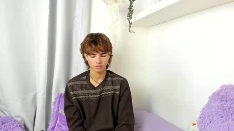 kitty online show from January 21, 2025, 12:36 am