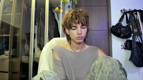 kitty online show from January 28, 2025, 3:04 am