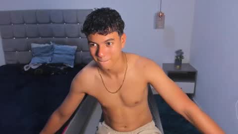 Snapshot of santy_stump chatting on February 25, 2026, 8:29 pm santy_stump online show from February 25, 2026, 8:29 pm