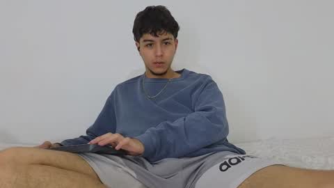 Snapshot of santybig18 chatting on January 16, 2025, 7:17 am santybig18 online show from January 16, 2025, 7:17 am