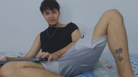 Snapshot of santybig18 chatting on March 5, 2025, 8:32 am santybig18 online show from March 5, 2025, 8:32 am