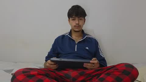 Snapshot of santybig18 chatting on November 17, 2025, 7:58 am santybig18 online show from November 17, 2025, 7:58 am